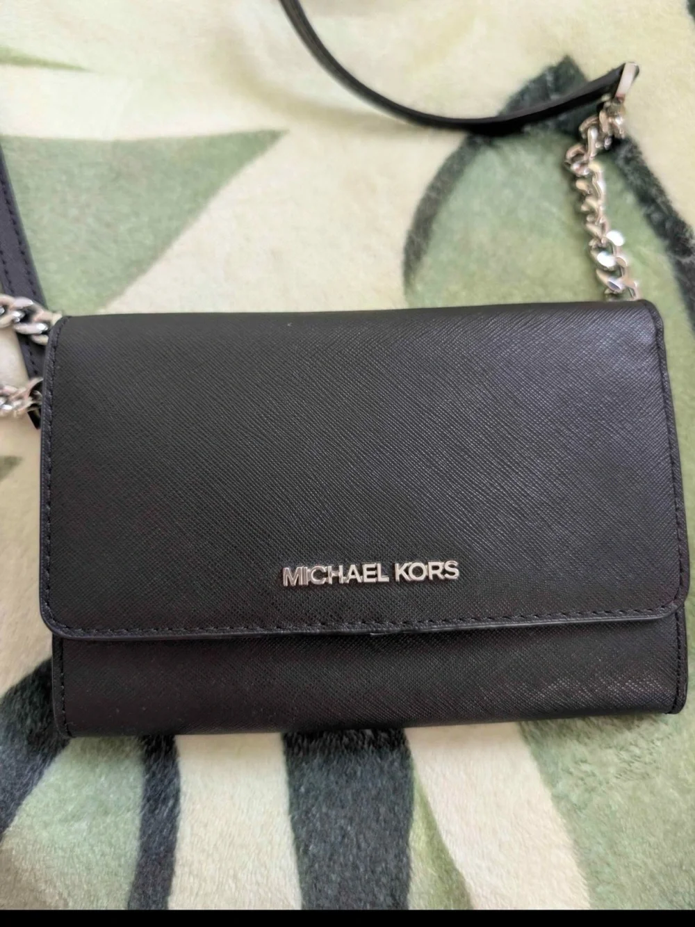 Michael Kors Jet Set Crossbody Bag